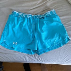 UNDER ARMOUR RUNNING SHORTS